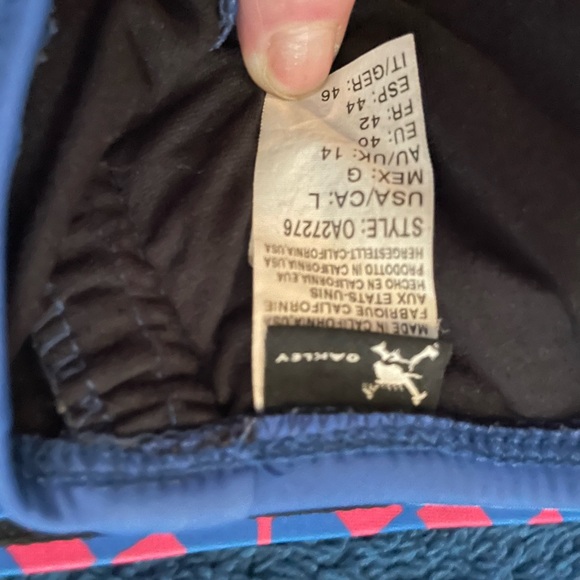 Bathing suite I will sell both tops and bottoms together.. - Picture 7 of 7